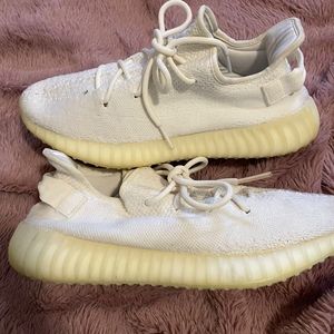 Adidas Yeezy Boost 350 V2 Triple White Sneakers